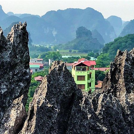 Trang An Mountain View Homestay Ніньбінь Екстер'єр фото